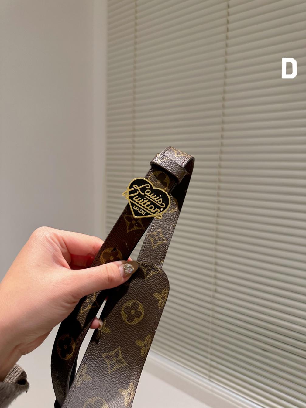 Lv Sac Plat bag 131452