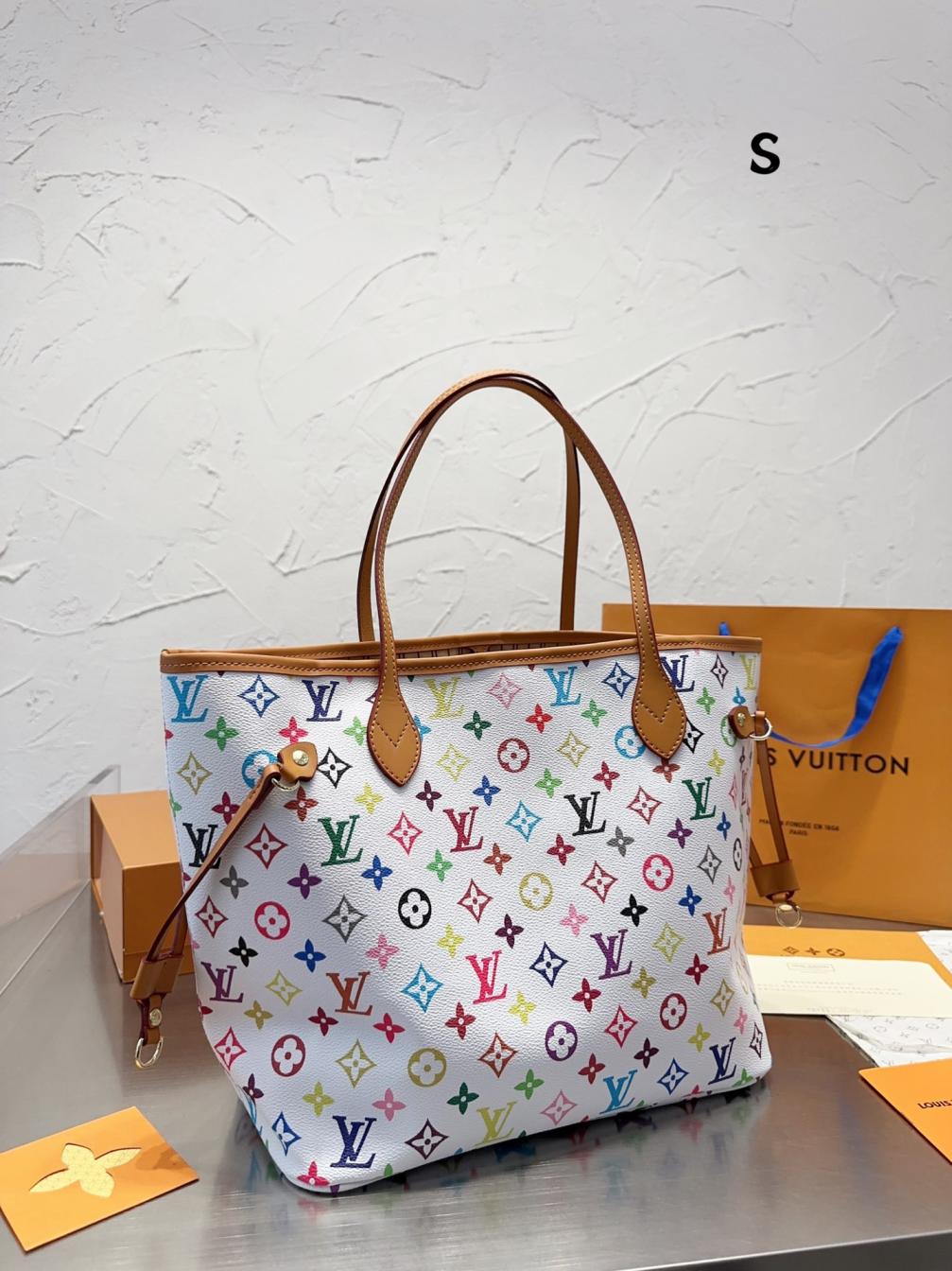 Lv white neverfull hand bag 131657