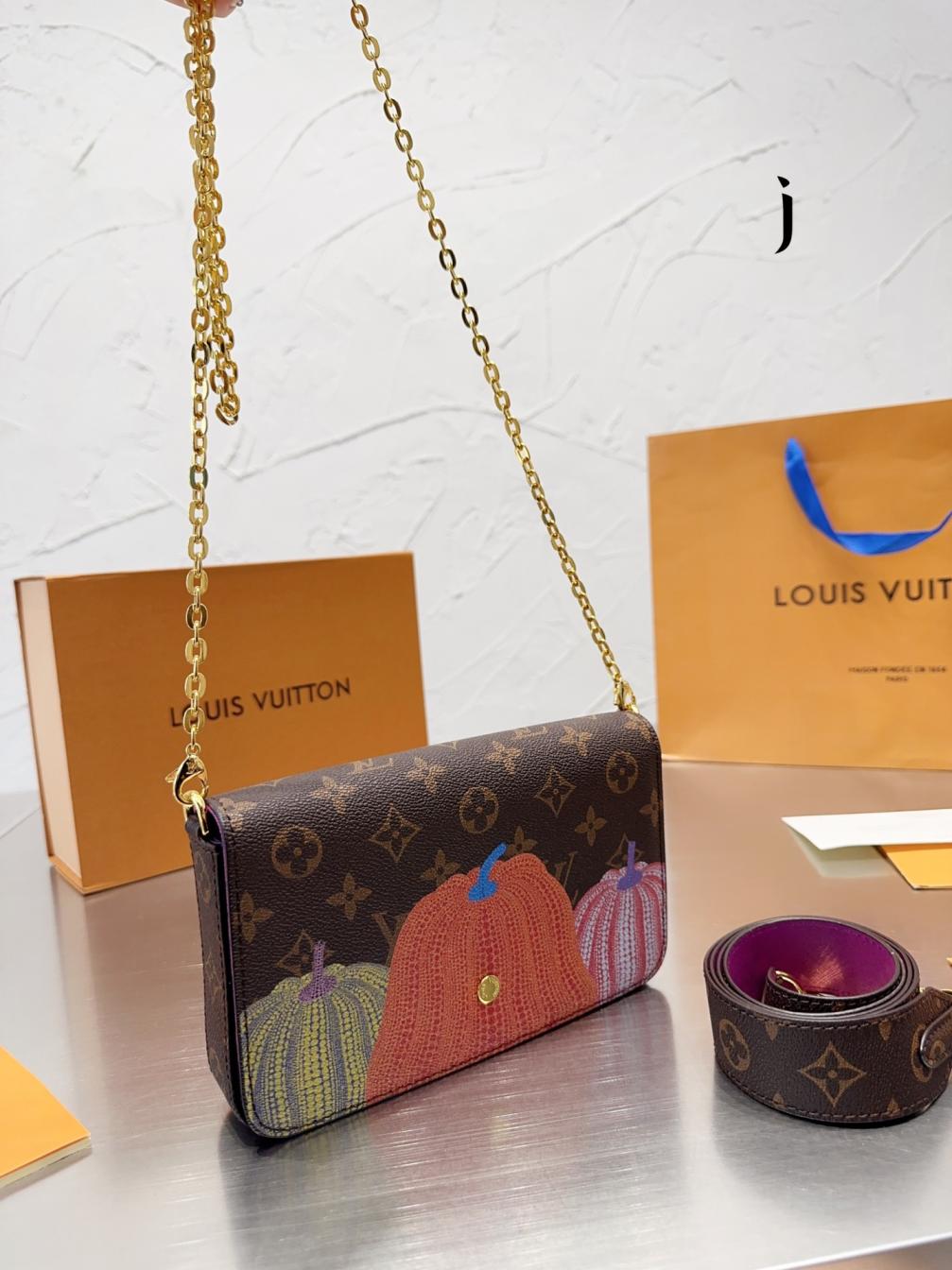 LV POCHETTE FÉLICIE bag 131911