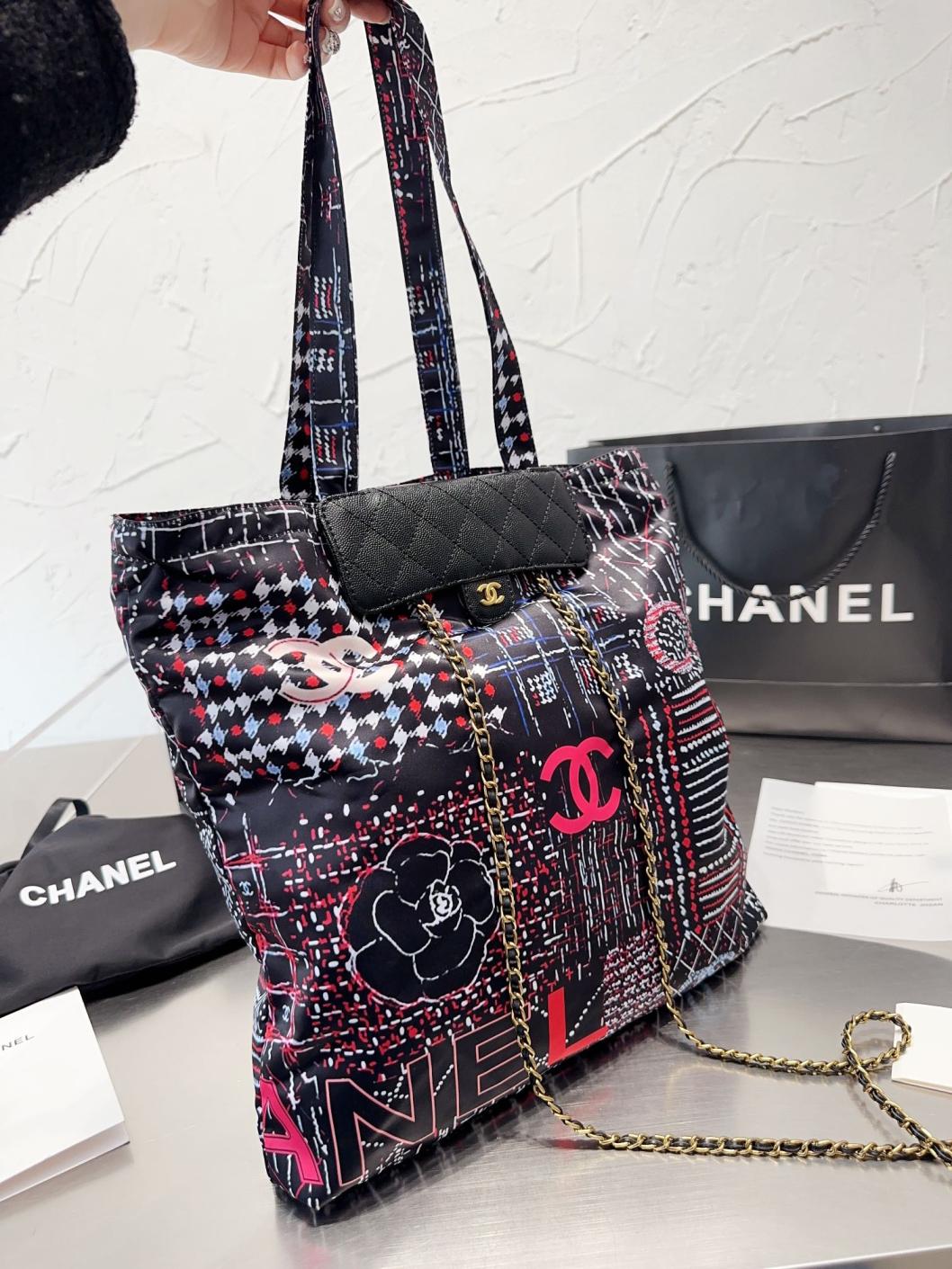 Chanel shopping tote bag 132233