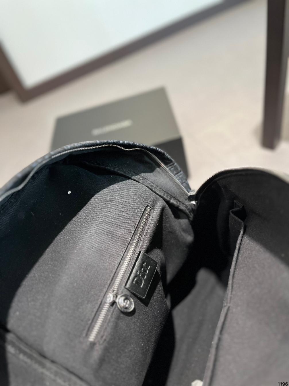 Dior Backpack bag 133582