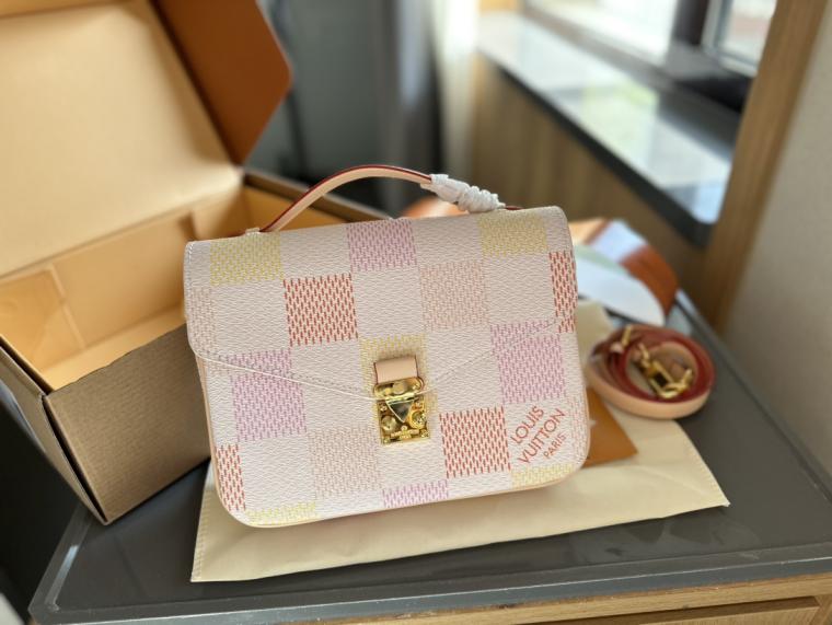 LV 24 summer Damier Pochette Metis bag 133912