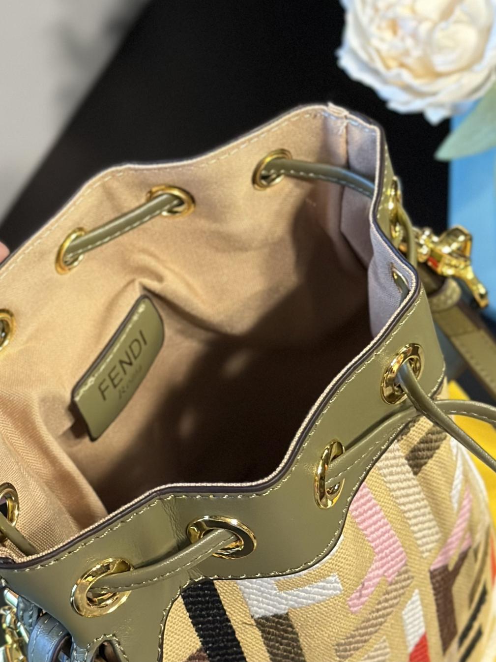 Fendi Mon Tresor bucket handbag
