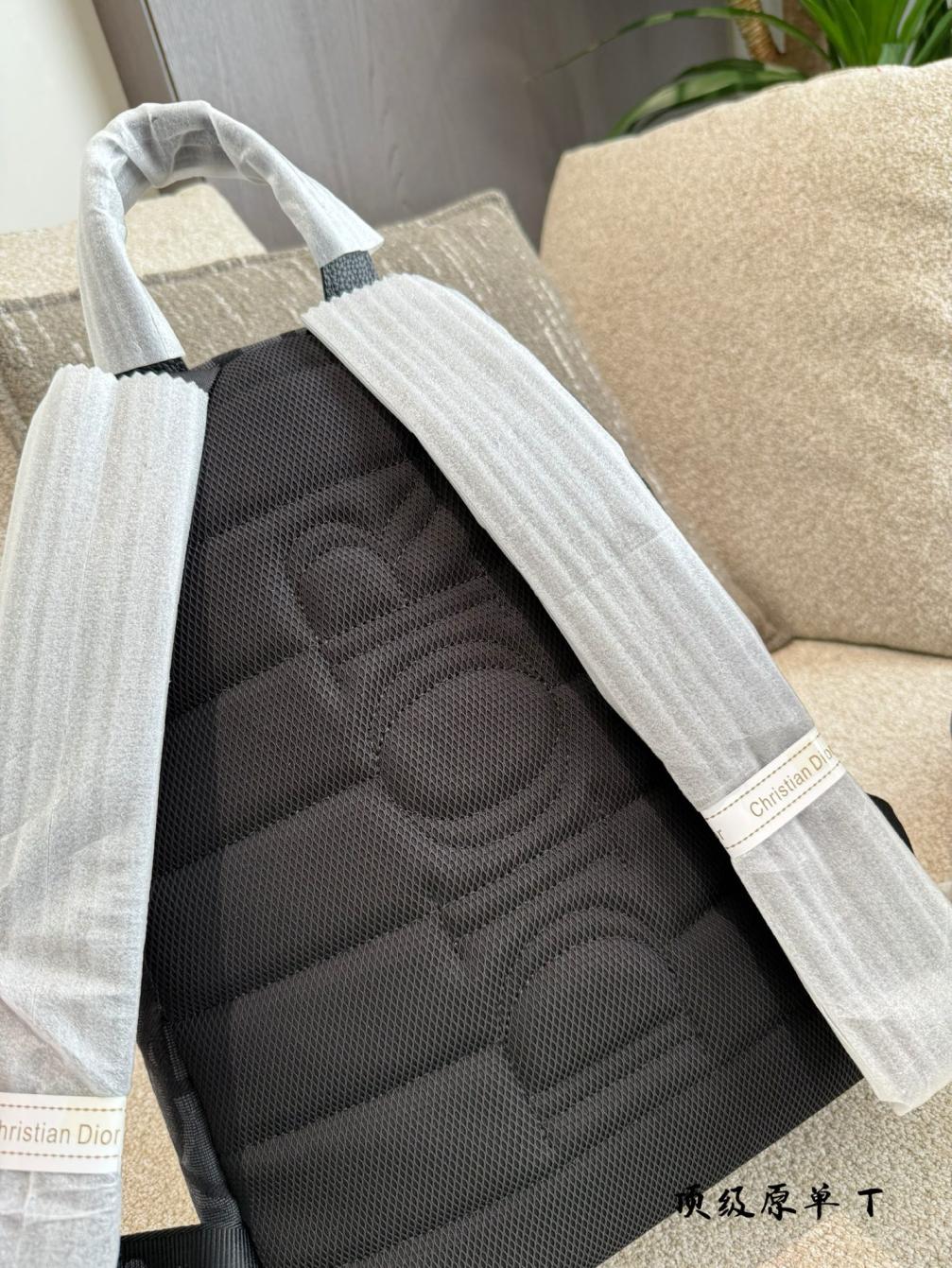 DIOR Backpack 135637