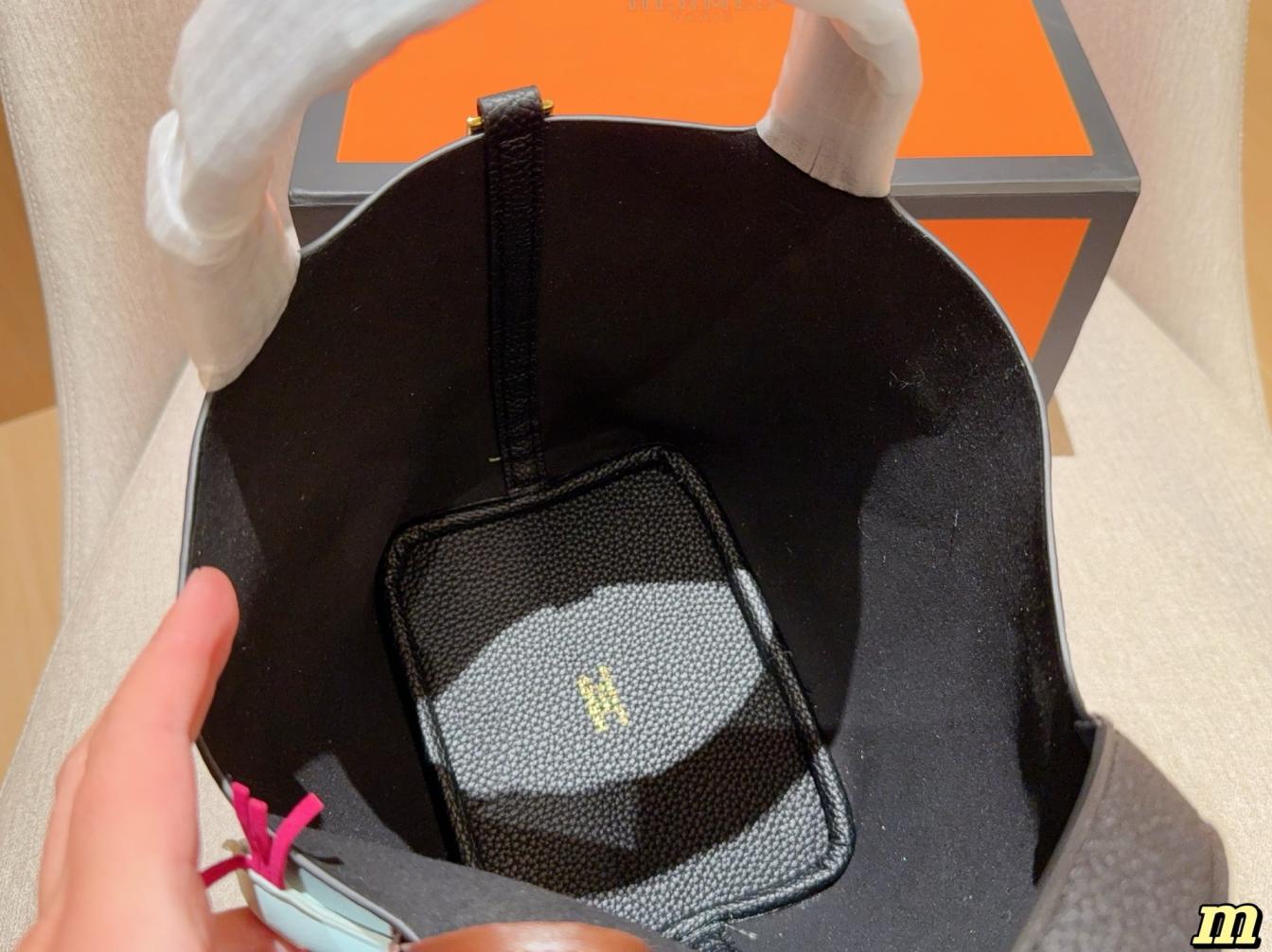 Hermes Picotin lock 18cm