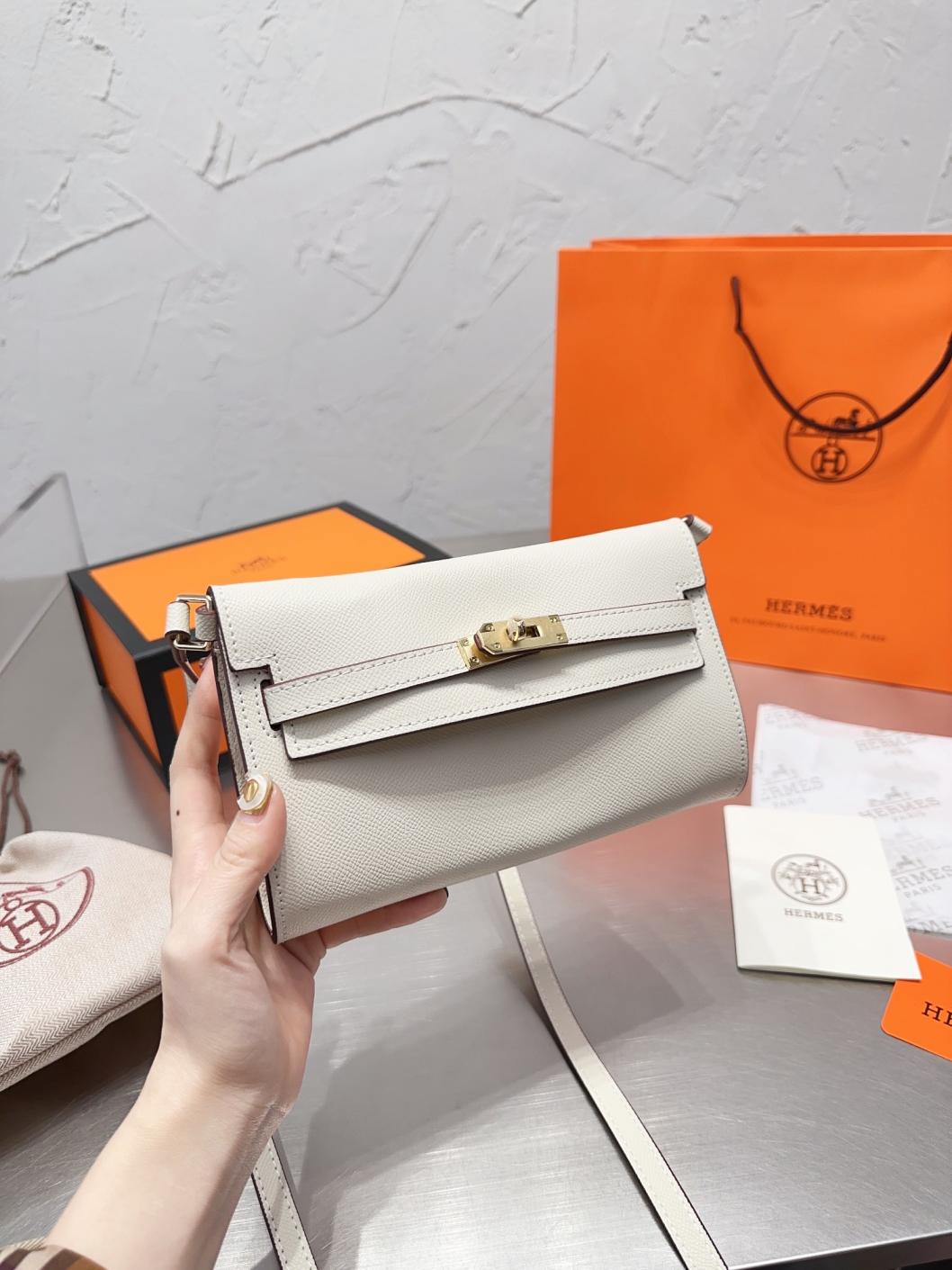 Hermes kelly woc bag 131384