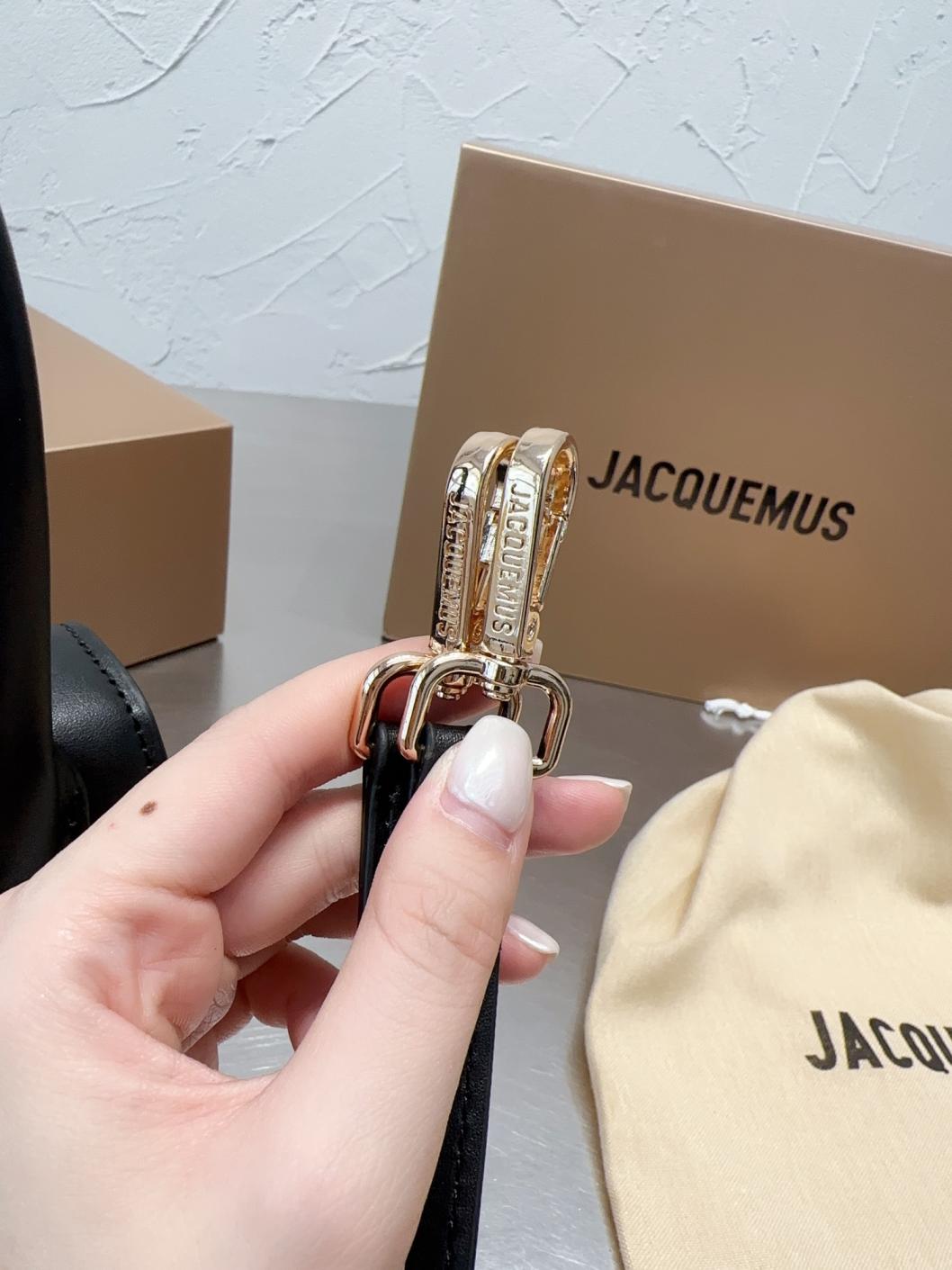 JACQUEMUS  handbag 18cm 134013