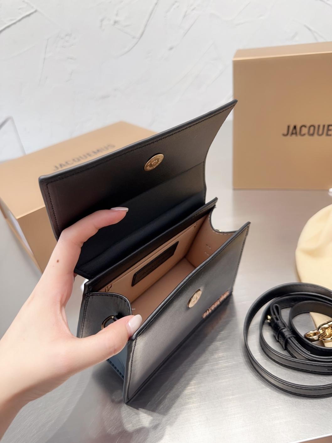 JACQUEMUS  handbag 18cm 134013