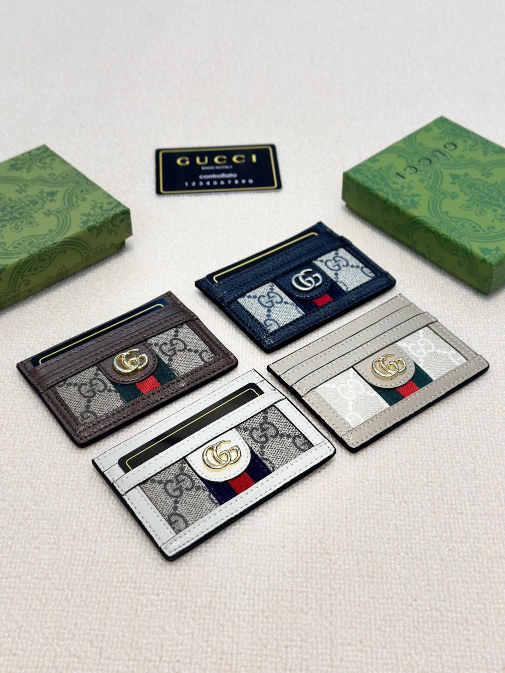 Gucci GG leather Card Holder