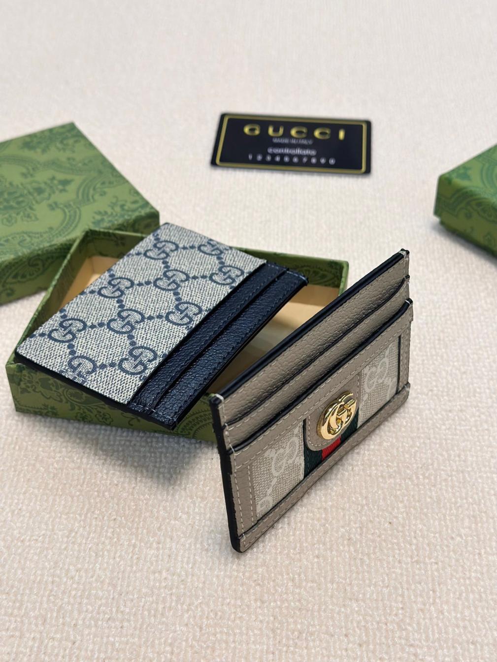 Gucci GG leather Card Holder