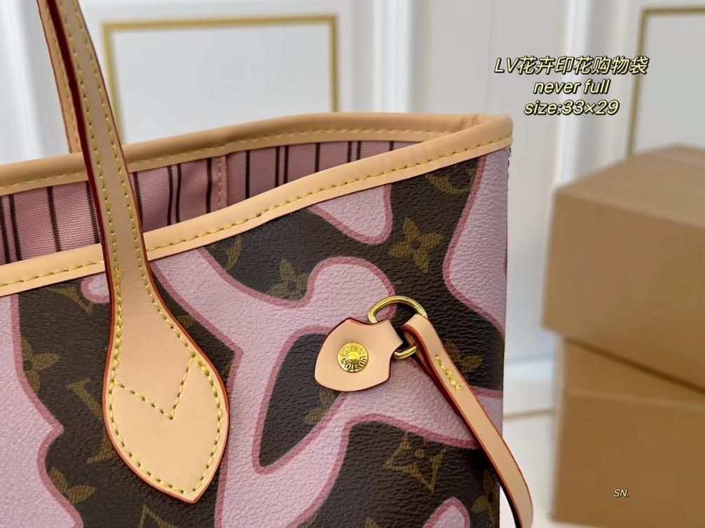 LV Louis vuitton neverfull bag