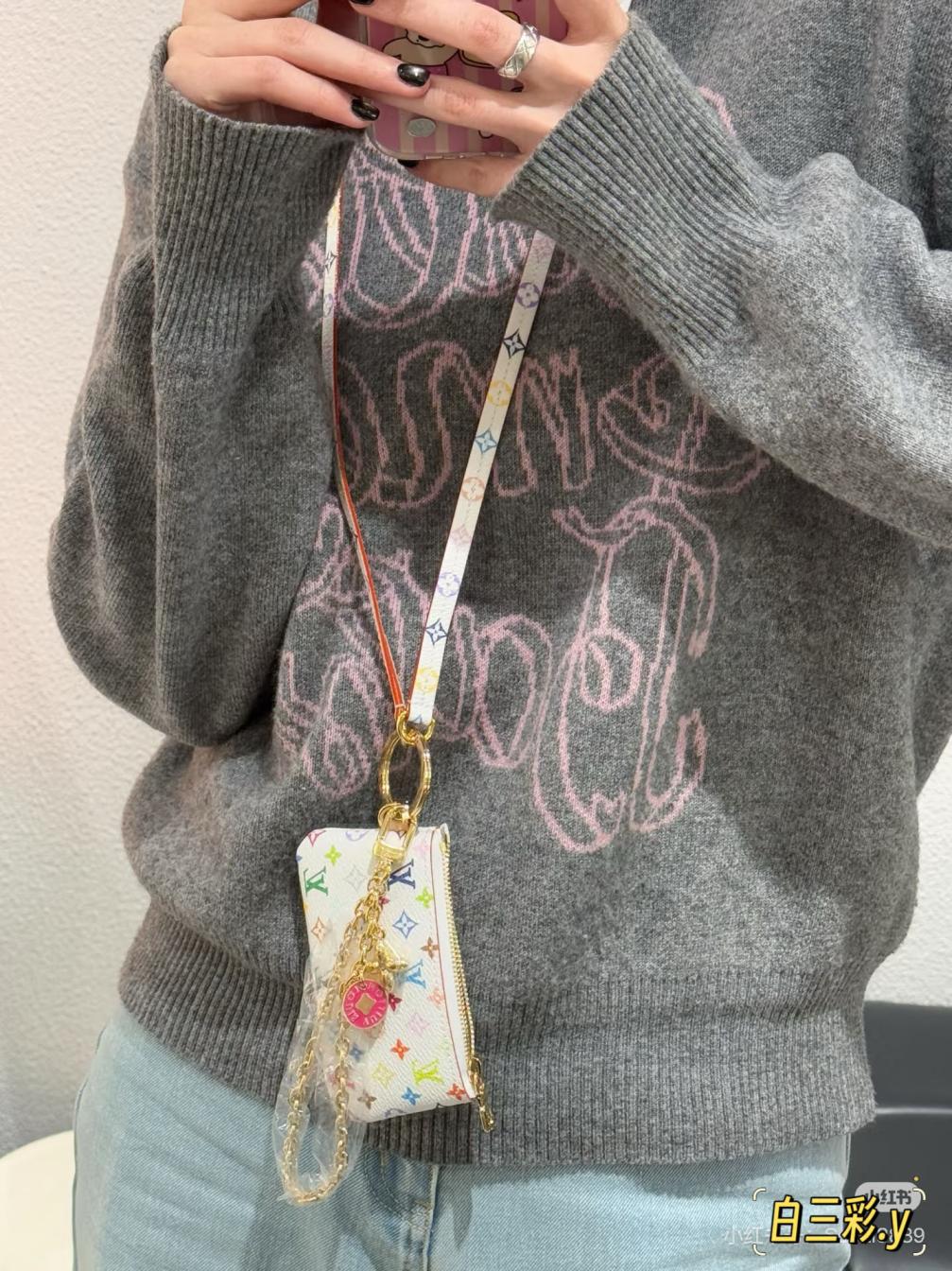 LV mobile phone bag rope