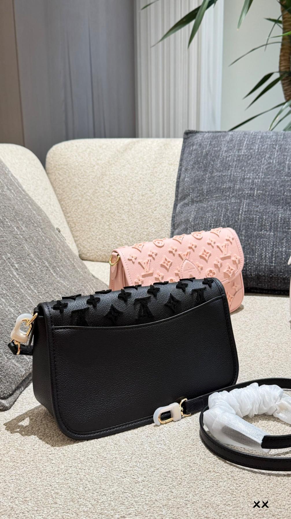 LV Louis vuitton Monogram Empreinte handbag